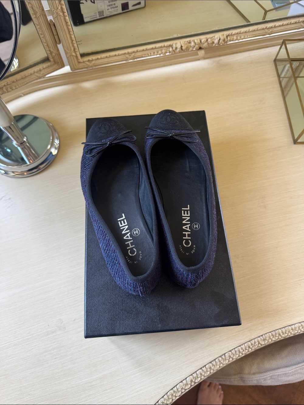 CHANEL Navy Tweed & Black Cap-Toe Ballet Flats - Picture 4 of 6
